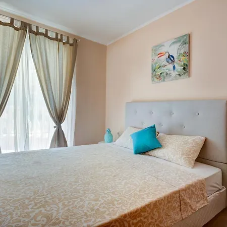 Venera & Anastasia Palace Апартаменты