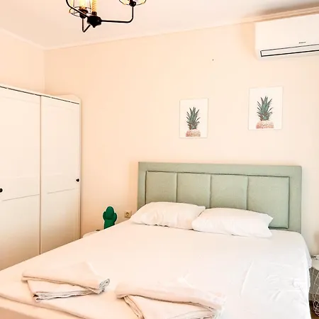 Venera & Anastasia Palace * サニービーチ