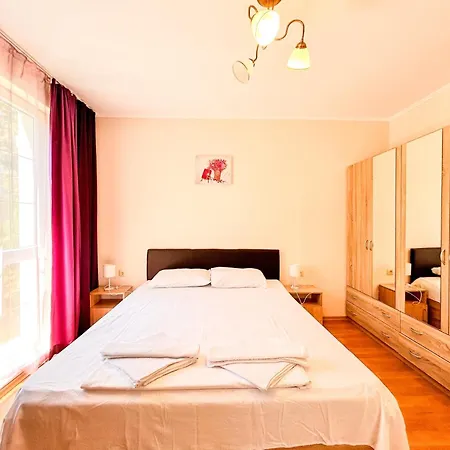 Venera & Anastasia Palace *