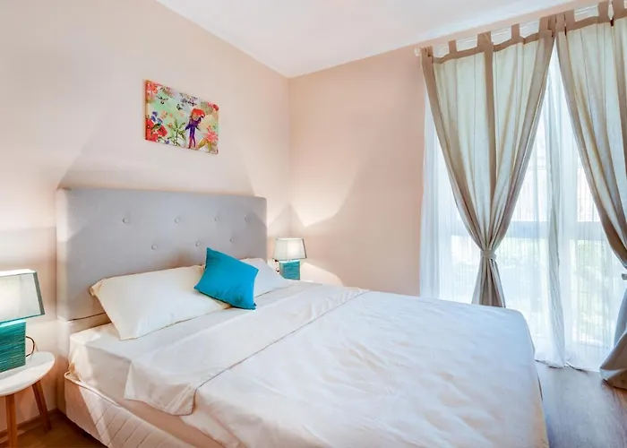 Venera & Anastasia Palace Slantschew brjag