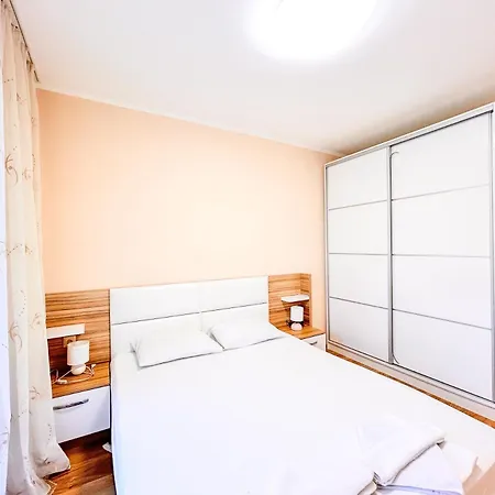 Apartment Venera & Anastasia Palace