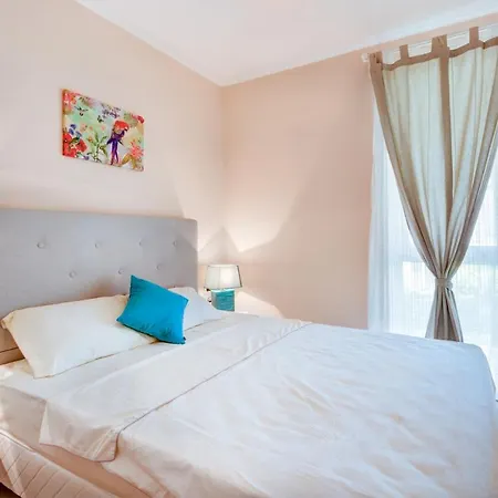 Venera & Anastasia Palace Slantschew brjag